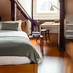 Santa Giustina Palace R&r アパート