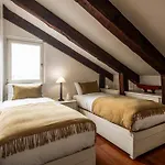 アパート Santa Giustina Palace R&r *