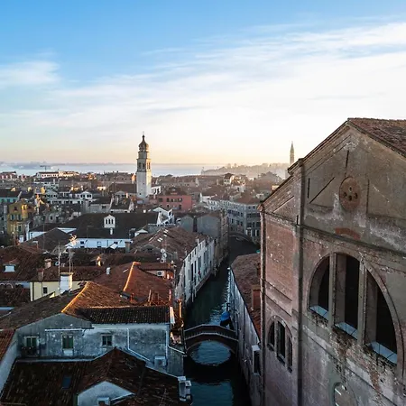 Santa Giustina Palace R&r * Venice