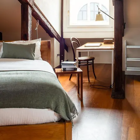 Santa Giustina Palace R&r 아파트